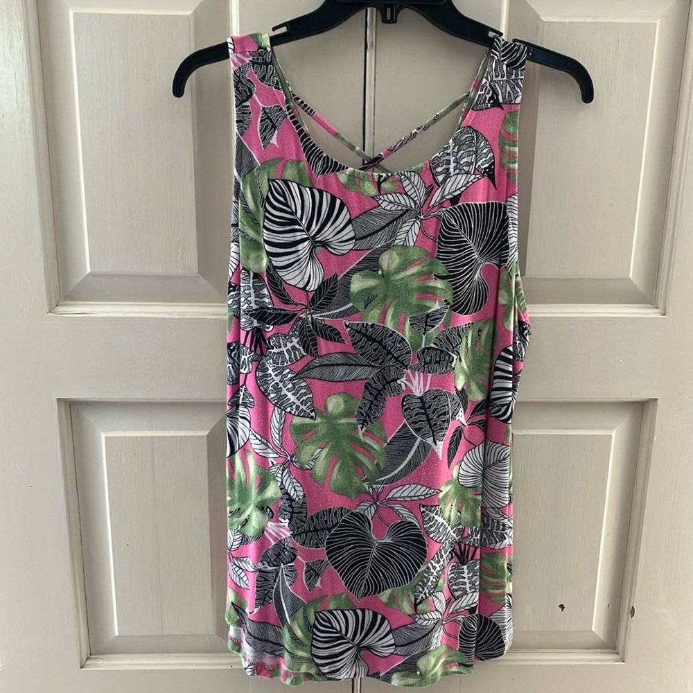 Black and Pink Graphic Sleeveless Tank Top